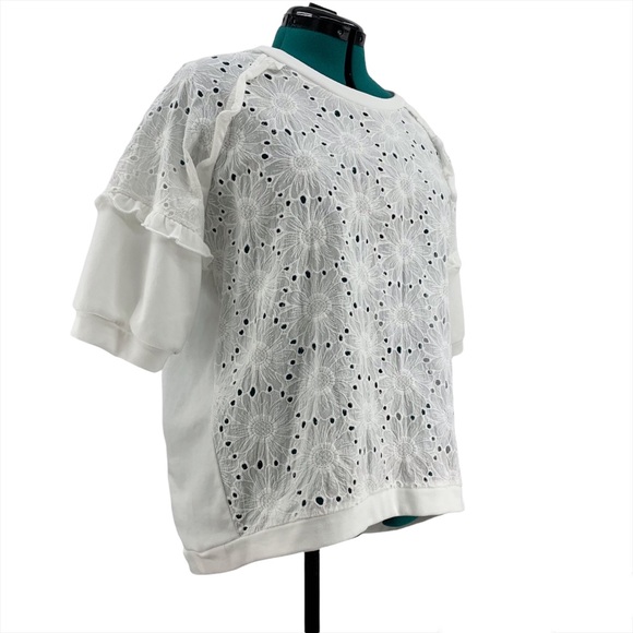 Gabby Isabella White Short Sleeve Eyelet Lace Front Top, Small/Medium - Picture 10 of 16